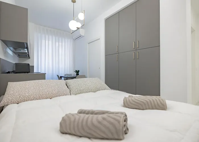 3Co4 - Duomo - Chic - Central -
